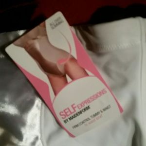 Maidenform Intimates & Sleepwear - Body shaper white LG with tags Maidenform Intimates & Sleepwear - Body shaper white LG with tags